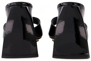 (W) 바이파 '블랙 패션' 가죽 뮬 (Baipa 'Beullaek Paesyeon' Gajuk Myul) 22FWMICHMBLP Purchase (W) 바이파 '블랙 패션' 가죽 뮬 (Baipa 'Beullaek Paesyeon' Gajuk Myul) 22FWMICHMBLP