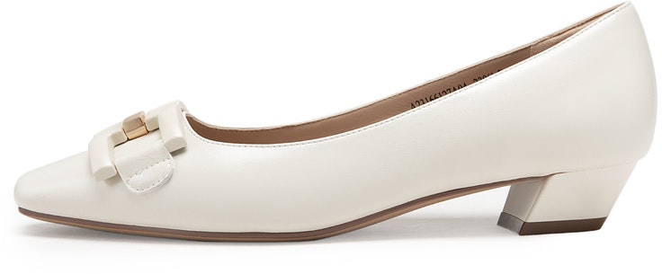 women-c-banner-little-lamb-leather-kittie-heel-pumps-a23166127