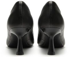 (W) C°BANNER 'Siri Senyap Kulit Domba' A23471686 Shop (W) C°BANNER 'Siri Senyap Kulit Domba' A23471686