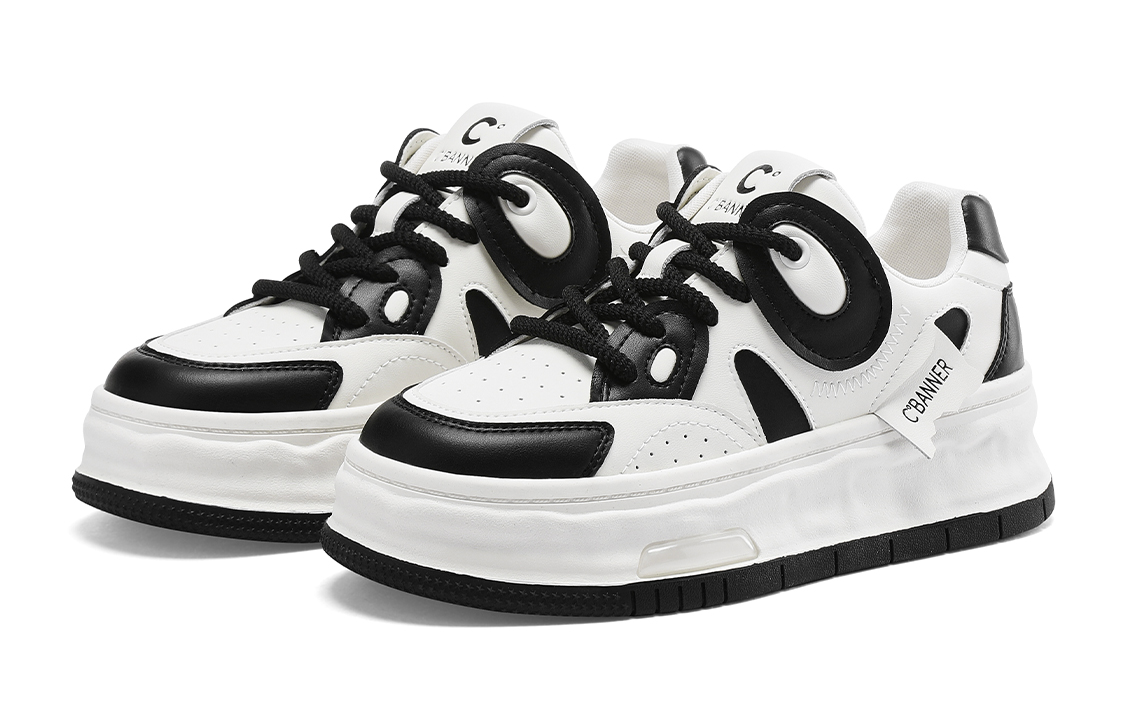 Lookbook (Women) C°BANNER Low-Top Sneakers 'Black and White Comfort' QB733006D35