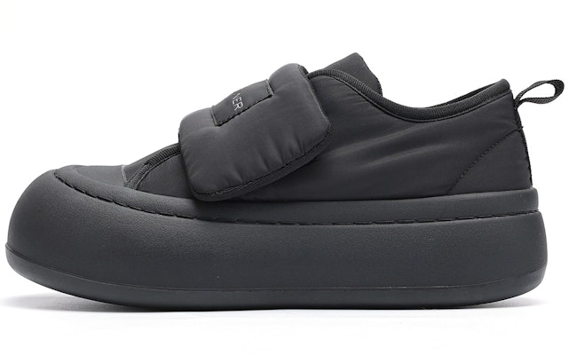 (Women) C°BANNER Low Top Sneaker 'Black Fabric Casual' Q8223374D01 Buy (Women) C°BANNER Low Top Sneaker 'Black Fabric Casual' Q8223374D01