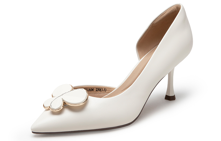 Lookbook (W) C°BANNER Tacones de Aguja Punta Fina Trébol 'Beige' A23257711A04