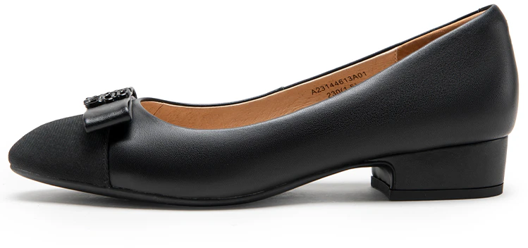 women-c-banner-sheepskin-round-toe-chunky-heel-pumps-3cm-a23144613