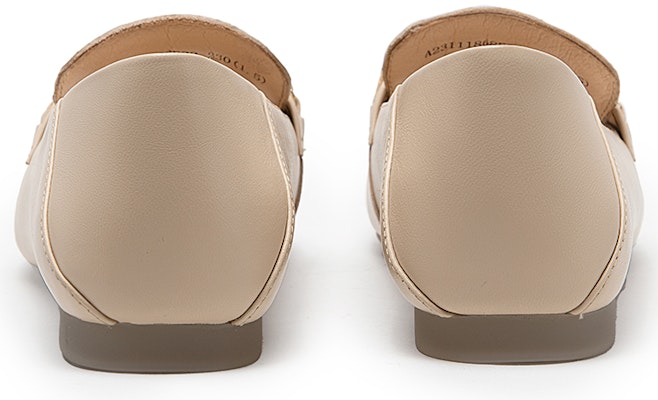 千百度 C°BANNER 羊皮簡約通勤休閒單鞋 女款 杏色 Shop 千百度 C°BANNER 羊皮簡約通勤休閒單鞋 女款 杏色