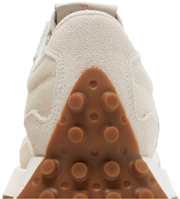 (W) CALIA x New Balance 327 'Turtledove' Sneaker Pria Wanita Terbaru WS327CTL Sizing (W) CALIA x New Balance 327 'Turtledove' Sneaker Pria Wanita Terbaru WS327CTL