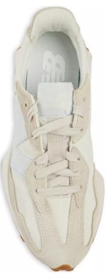 (女款)CALIA x New Balance 327『白灰色』WS327DRT Lookbook (女款)CALIA x New Balance 327『白灰色』WS327DRT