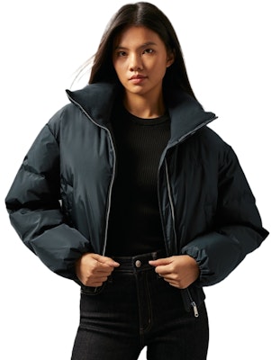 (Women) CALVIN KLEIN High Neck Down Jacket in Graphite Grey. J224589 Shop (Women) CALVIN KLEIN High Neck Down Jacket in Graphite Grey. J224589