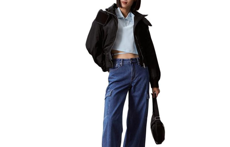 Order (W) Calvin Klein Jaket Zip Depan Lengan Panjang Kapas Hitam. J222681