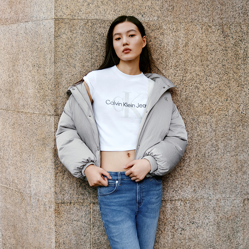 Lookbook (W) Calvin Klein 防水羽絨外套 可拆式袖子與帽子 J224595