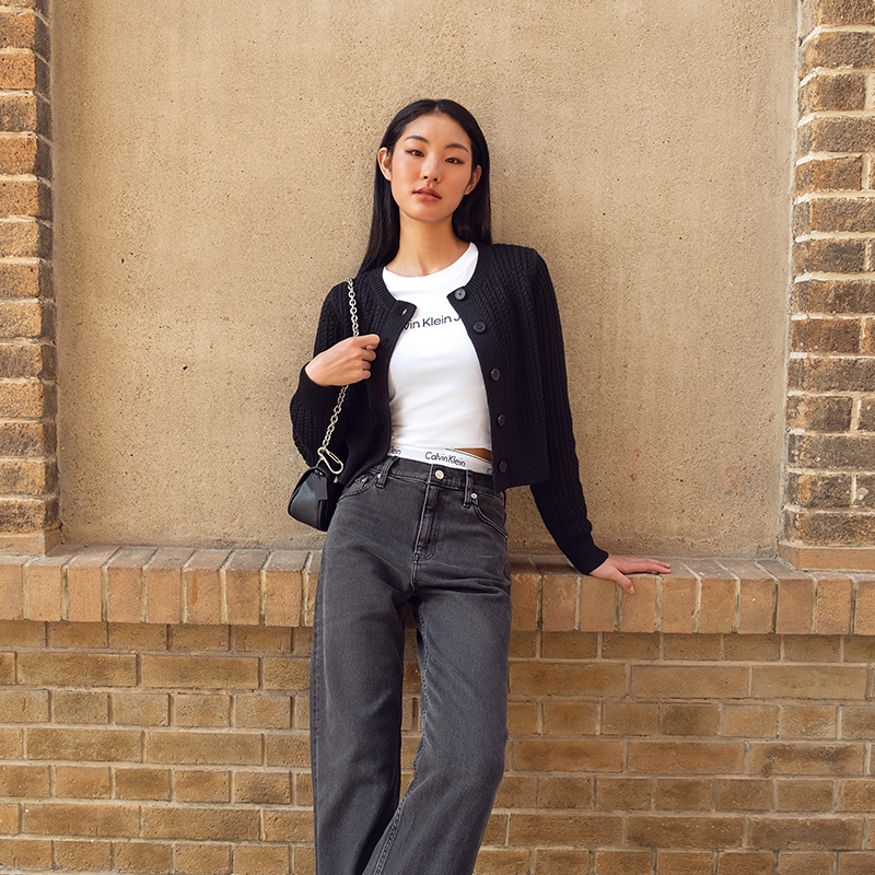 (Women) Calvin Klein  Wool Blend Cable Knit Button Cardigan Sweater. J224570 圖 3