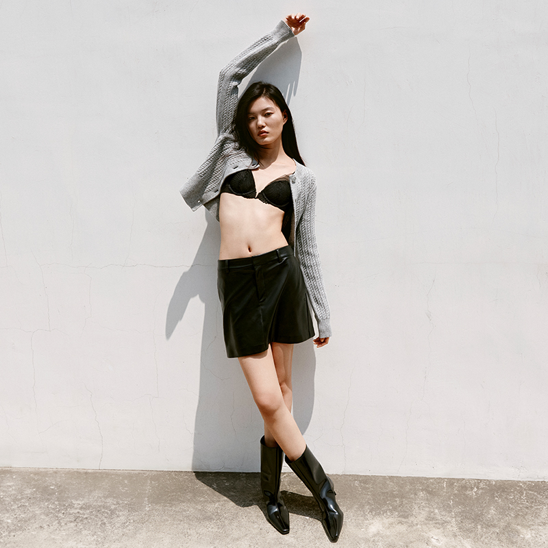 (Women) Calvin Klein  Wool Blend Cable Knit Button Cardigan Sweater. J224570 圖 6