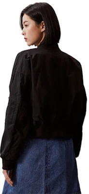 (W) 卡尔文·克莱秋季字母印花宽松飞行员夹克 J223496 Purchase (W) 卡尔文·克莱秋季字母印花宽松飞行员夹克 J223496