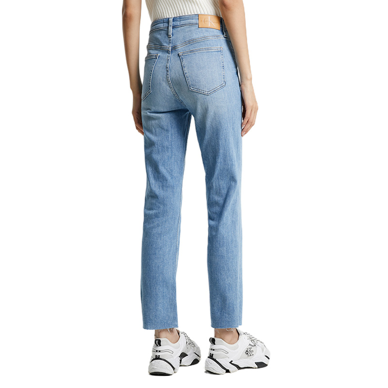 (Women) Calvin Klein High-Waist Slim Straight Cut Jeans Light Blue  Casual Fashion J223174-1AA 圖 5