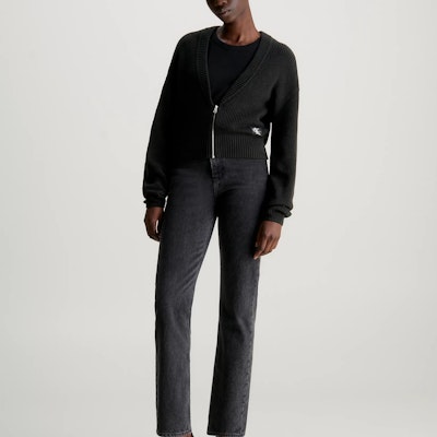 (Women) Calvin Klein Jeans Black V-Neck Knit Sweater Casual Loose Fit. J20J222623-BEH Lookbook (Women) Calvin Klein Jeans Black V-Neck Knit Sweater Casual Loose Fit. J20J222623-BEH