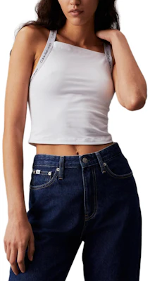 (W) 欧洲版Calvin Klein Jeans修身短款白色背心。 J20J223110-YAF Buy (W) 欧洲版Calvin Klein Jeans修身短款白色背心。 J20J223110-YAF