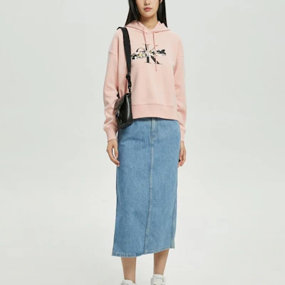 (W) Calvin Klein 粉色極簡印花抽繩連帽衫 J220165-TKY Lookbook (W) Calvin Klein 粉色極簡印花抽繩連帽衫 J220165-TKY
