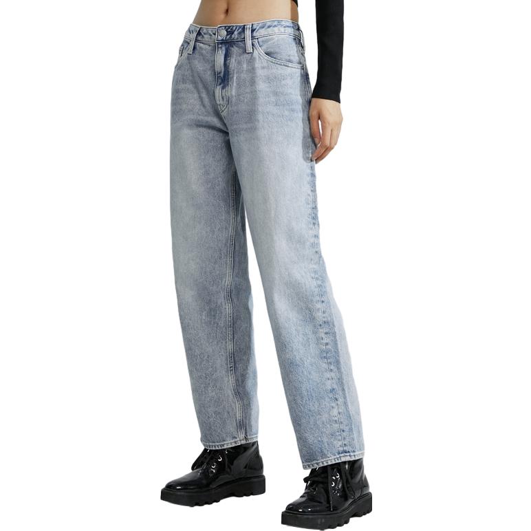 Lookbook (W) Calvin Klein 復刻90年代復古水洗直筒牛仔褲 女款 淺藍色 J222273-1AA