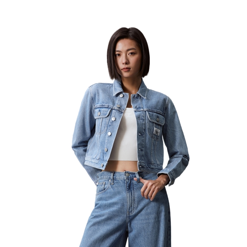 Shop (W) カルバンクライン SS24 ミニマリスト デニム ライトブルー カラージャケット. J223683