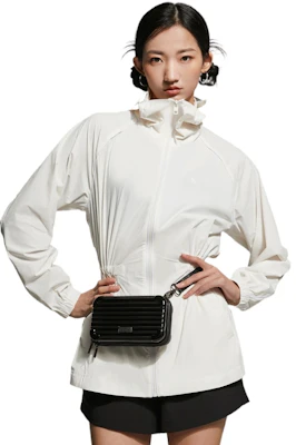 (W) Calvin Klein 防晒快干连帽夹克 复古白 J222367YBH Shop (W) Calvin Klein 防晒快干连帽夹克 复古白 J222367YBH