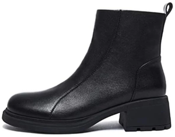 women-camel-crown-athletic-boot-comfort-black-l23-w007020