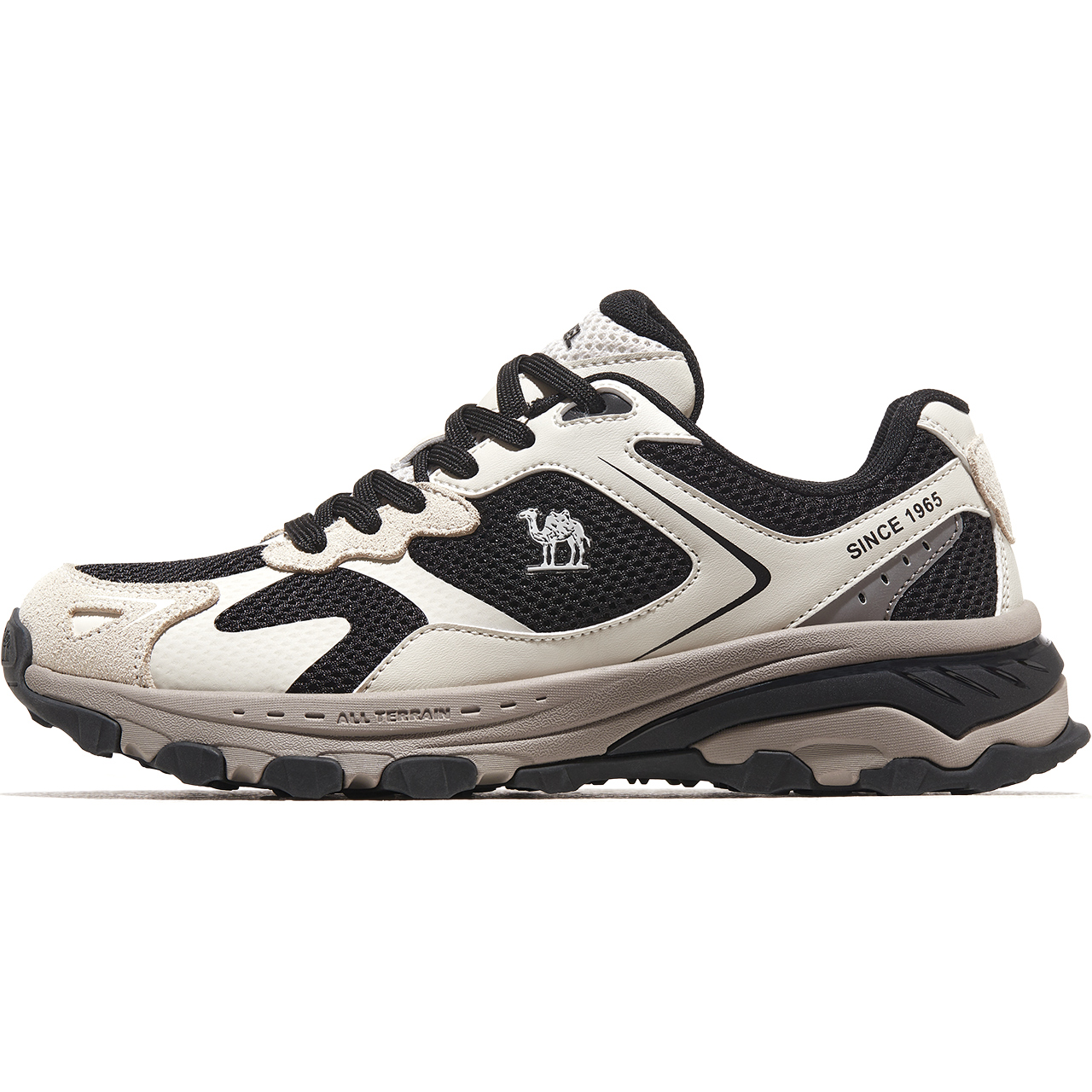 (W) CAMEL CROWN Lightweight Breathable Retro Low-Top Running Shoe 'Dawn'