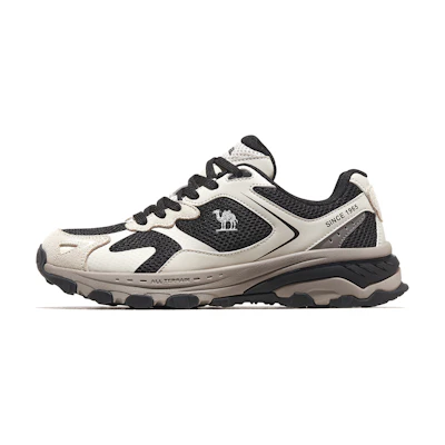 (W) CAMEL CROWN Lightweight Breathable Retro Low-Top Running Shoe 'Dawn'