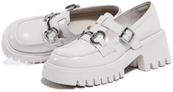 駱駝牌舒適防滑耐磨高跟樂福鞋 女款 Lookbook 駱駝牌舒適防滑耐磨高跟樂福鞋 女款