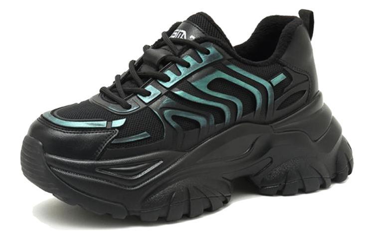 Lookbook (Women) CAMEL CROWN Low-Top Dad Shoes 'Black Silver' A14703629