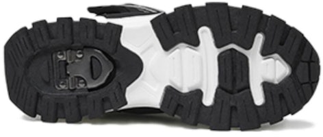 CAMEL駱駝 耐磨減震 舒適百搭 中筒 雪地靴 女款 Lookbook CAMEL駱駝 耐磨減震 舒適百搭 中筒 雪地靴 女款