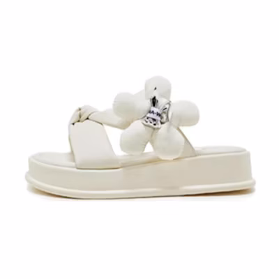 (W) CAMEL CROWN Slides 'CMFTable and Versatile'