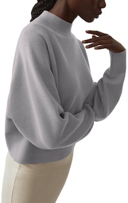 (W) Canada Goose FW22 Sweater Kelabu Lunar Stone Half-Turtleneck. 7072W-439 Purchase (W) Canada Goose FW22 Sweater Kelabu Lunar Stone Half-Turtleneck. 7072W-439