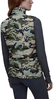 (W) Canada Goose Minden Green Down Vest - Label Merah, Nyaman & Bernapas. 2832LP-816 Lookbook (W) Canada Goose Minden Green Down Vest - Label Merah, Nyaman & Bernapas. 2832LP-816