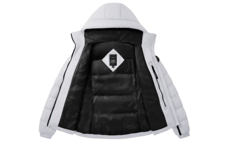 Lookbook (Women) Canada Goose Abbott Series SS22  Lightweight Short Down Jacket White. 2220LB-433