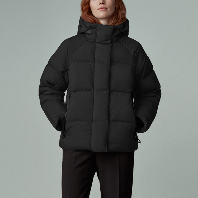 Shop (W) Canada Goose Black Label 女款連帽純色羽絨外套 2602LB-61