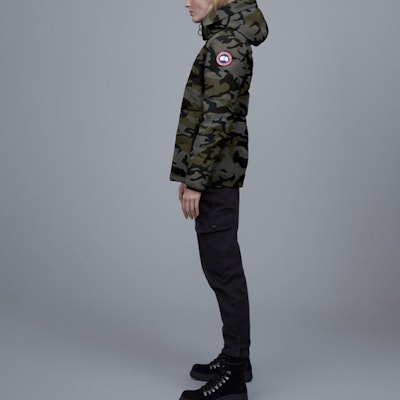 (Women) Canada Goose Chelsea FW22 Grey Down Jacket with Camo Logo and Removable Fur Hood. 3804LP-831 Lookbook (Women) Canada Goose Chelsea FW22 Grey Down Jacket with Camo Logo and Removable Fur Hood. 3804LP-831