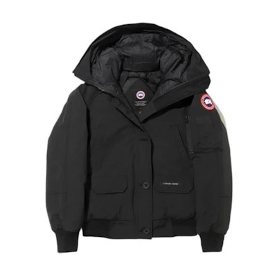 (Women) Canada Goose Chilliwack FW22 Black Down Jacket with Red Logo Patch. 2050W-61