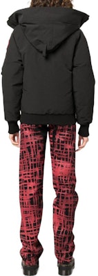 (W) 加拿大鵝Chilliwack黑色羽絨外套紅標徽章FW22款 2050W-61 Shop (W) 加拿大鵝Chilliwack黑色羽絨外套紅標徽章FW22款 2050W-61