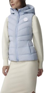 (W) Canada Goose Clair Blue Vest Tanpa Lengan Hoodie Logo Putih. 2333WW-854 Lookbook (W) Canada Goose Clair Blue Vest Tanpa Lengan Hoodie Logo Putih. 2333WW-854