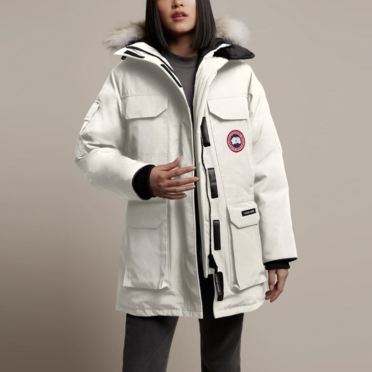 Lookbook (W) 加拿大鵝 Expedition SS21 白色真毛連帽羽絨外套 Fusion Fit 版 4660LA-827