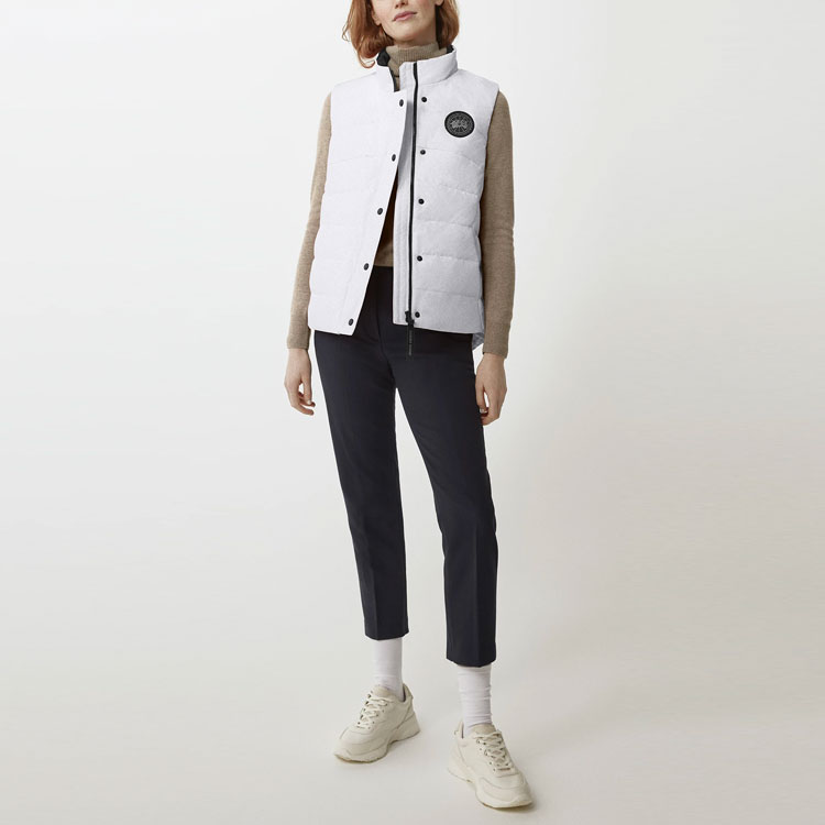 Lookbook (W) カナダグース フリースタイル ブラックラベル シルバーバーチ ダウンベスト 防水 2836LB-200