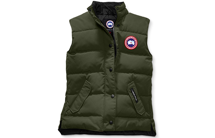 Order (W) Rompi Down Canada Goose Freestyle Hijau Militer dengan Patch Logo Merah. 2832L-49