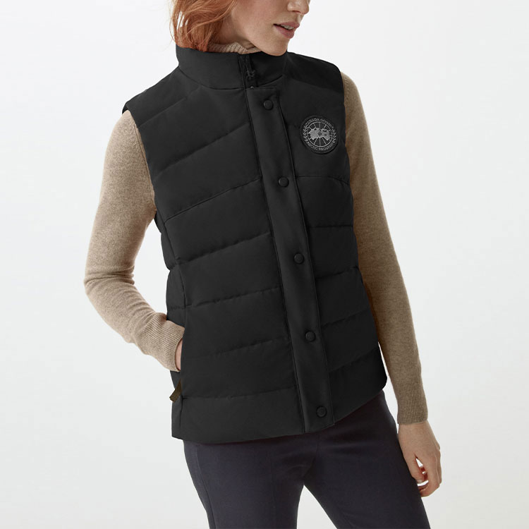 Details for (W) Canada Goose Freestyle SS22 Rompi Hitam Tahan Air - Black Label. 2836LB-61