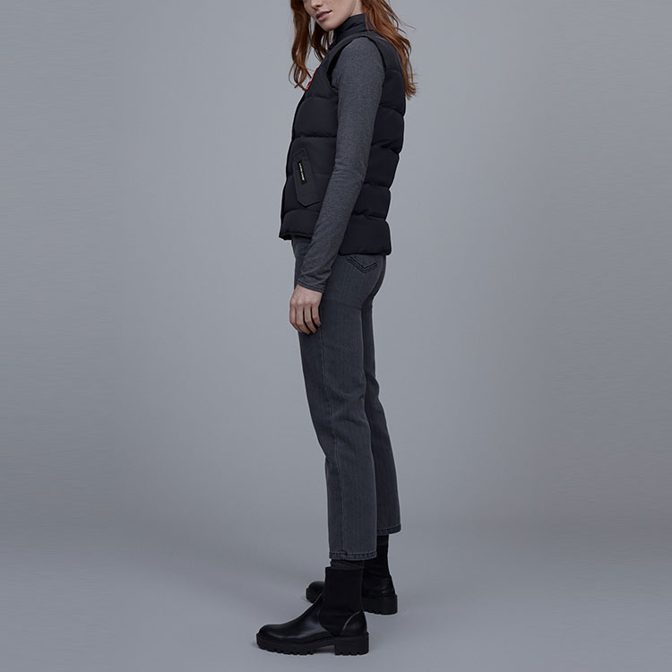 Sizing (W) 加拿大鹅防水羽绒背心海军蓝红标款式 2832L-67