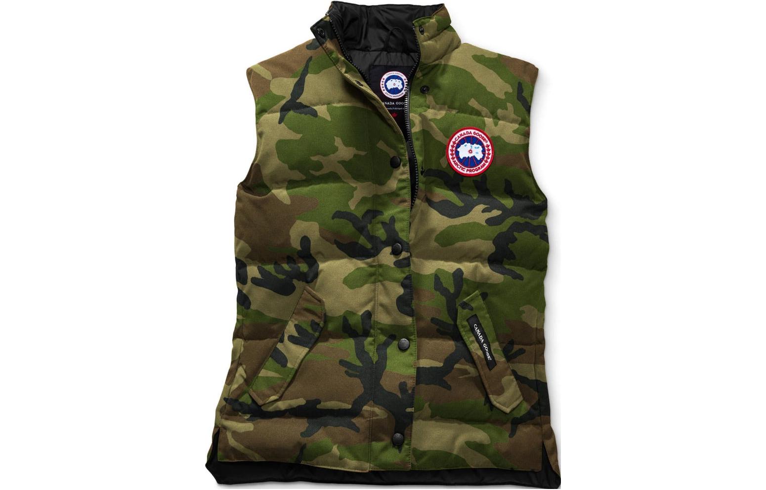 Order (W) Canada Goose Freestyle Rompi Tahan Air Wanita Motif Camo. 2832L-316
