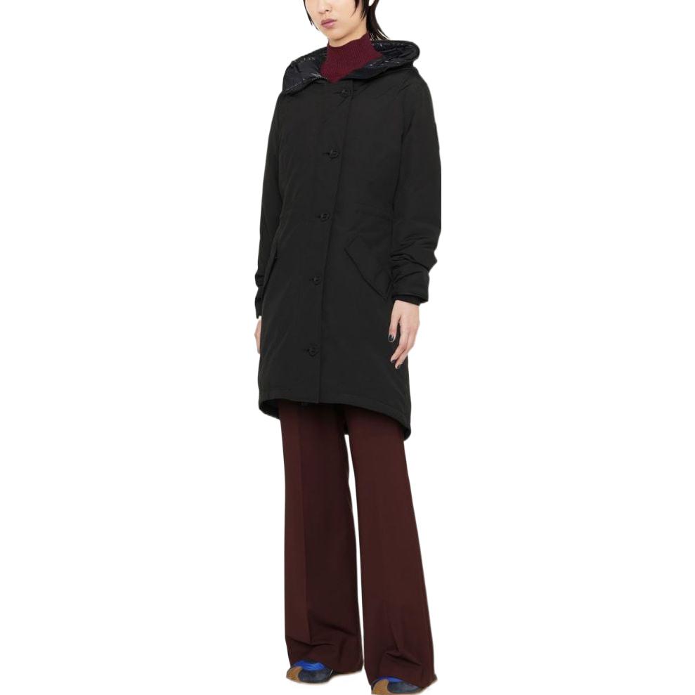 Lookbook (Women) Canada Goose FW22  Black Solid Color Hooded Patch Long-Sleeve Jacket. CG2580WB-61