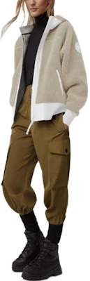 (W) 加拿大鹅 FW22 HUMANATURE Simcoe 女士连帽LOGO夹克 雾灰色 7016W2-961 Lookbook (W) 加拿大鹅 FW22 HUMANATURE Simcoe 女士连帽LOGO夹克 雾灰色 7016W2-961