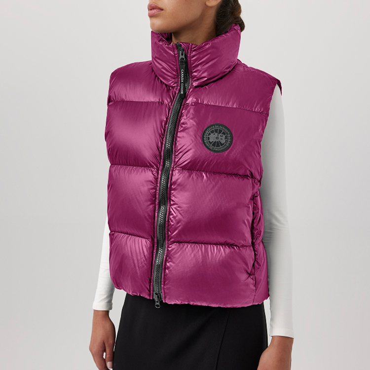 Details for (W) Canada Goose FW23 Cypress 黑標羽絨背心 城市紅 - 防水防風。 2257WB-1479