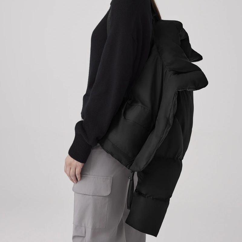 Purchase (W) 캐나다구스 FW23 가넷 크롭 패딩 자켓 블랙 롱슬리브 다운 코트 4822W-61