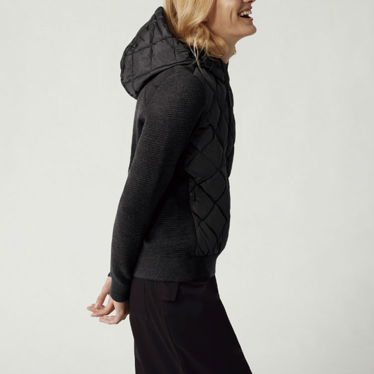 Purchase (Women) Canada Goose HyBridge® SS22  Black Quilted Logo Hooded Down Jacket. 6800LB-61