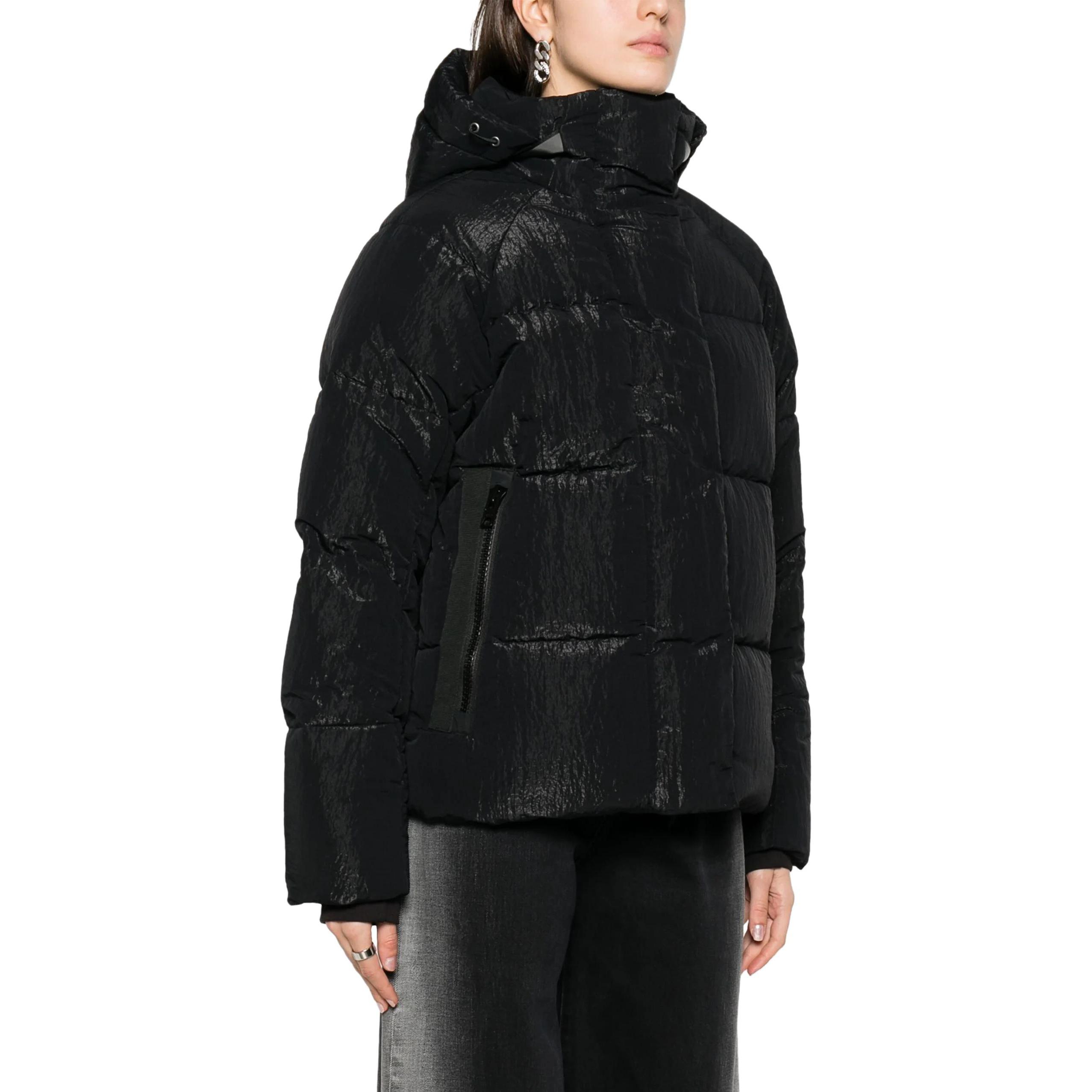 Lookbook (Women) Canada Goose Junction Black Label  Black Hooded Down Jacket. 2602WB1-61